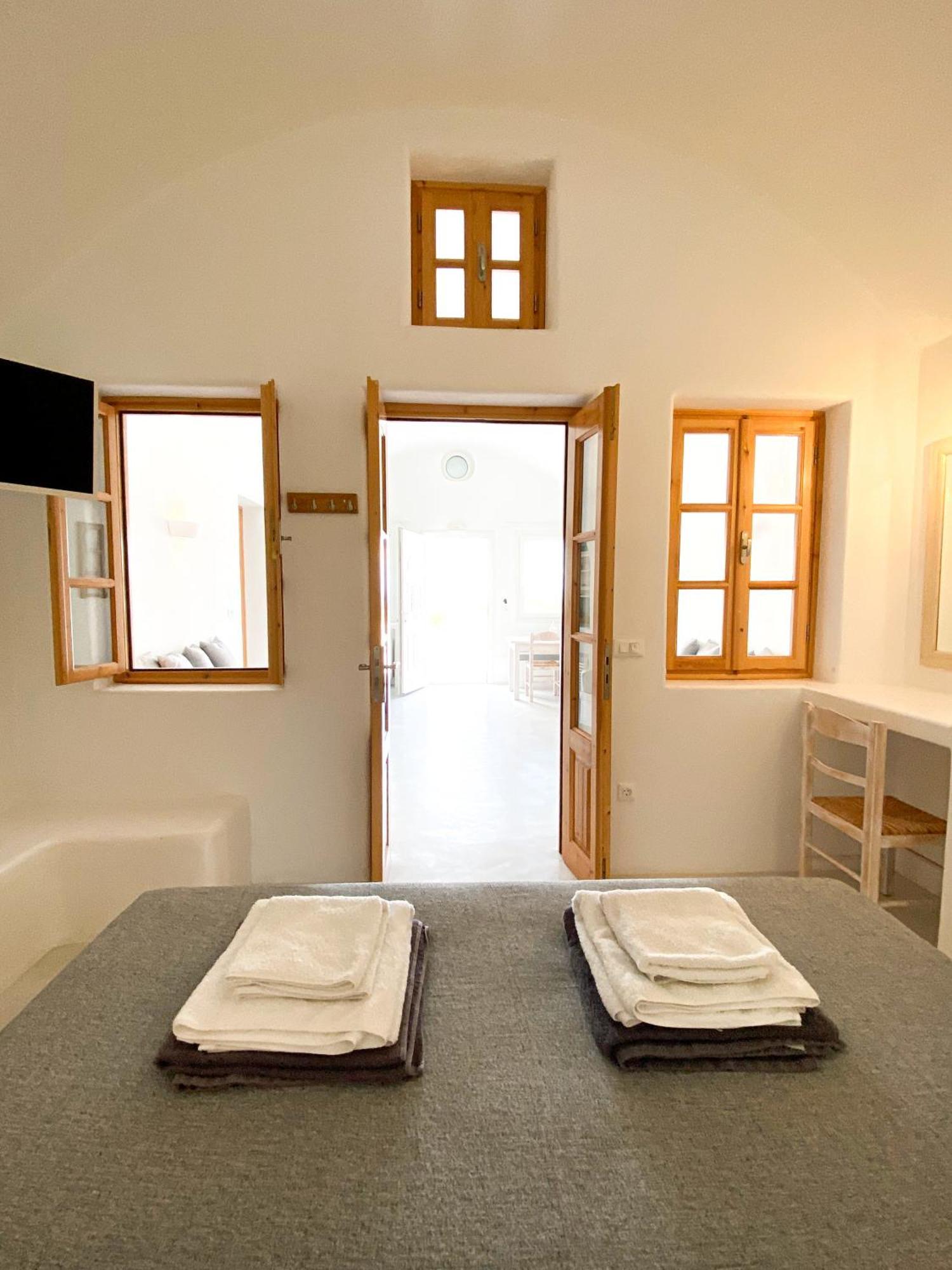 Villas Scirocco Firá Buitenkant foto